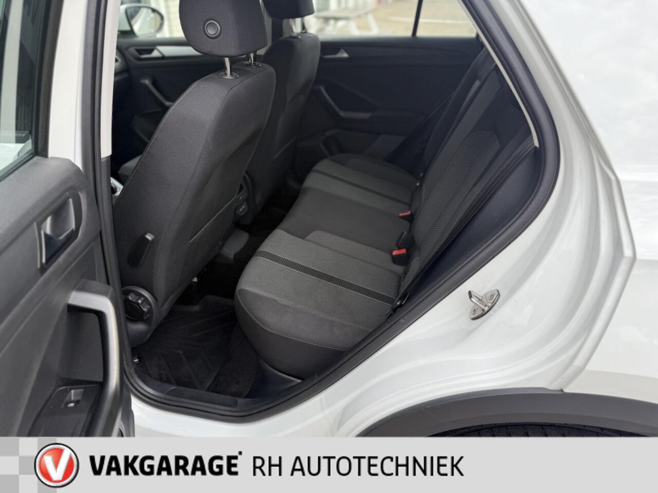 Volkswagen T-Roc 1.0 TSI Life 1e EIGN,Carplay,ECC,STOEL