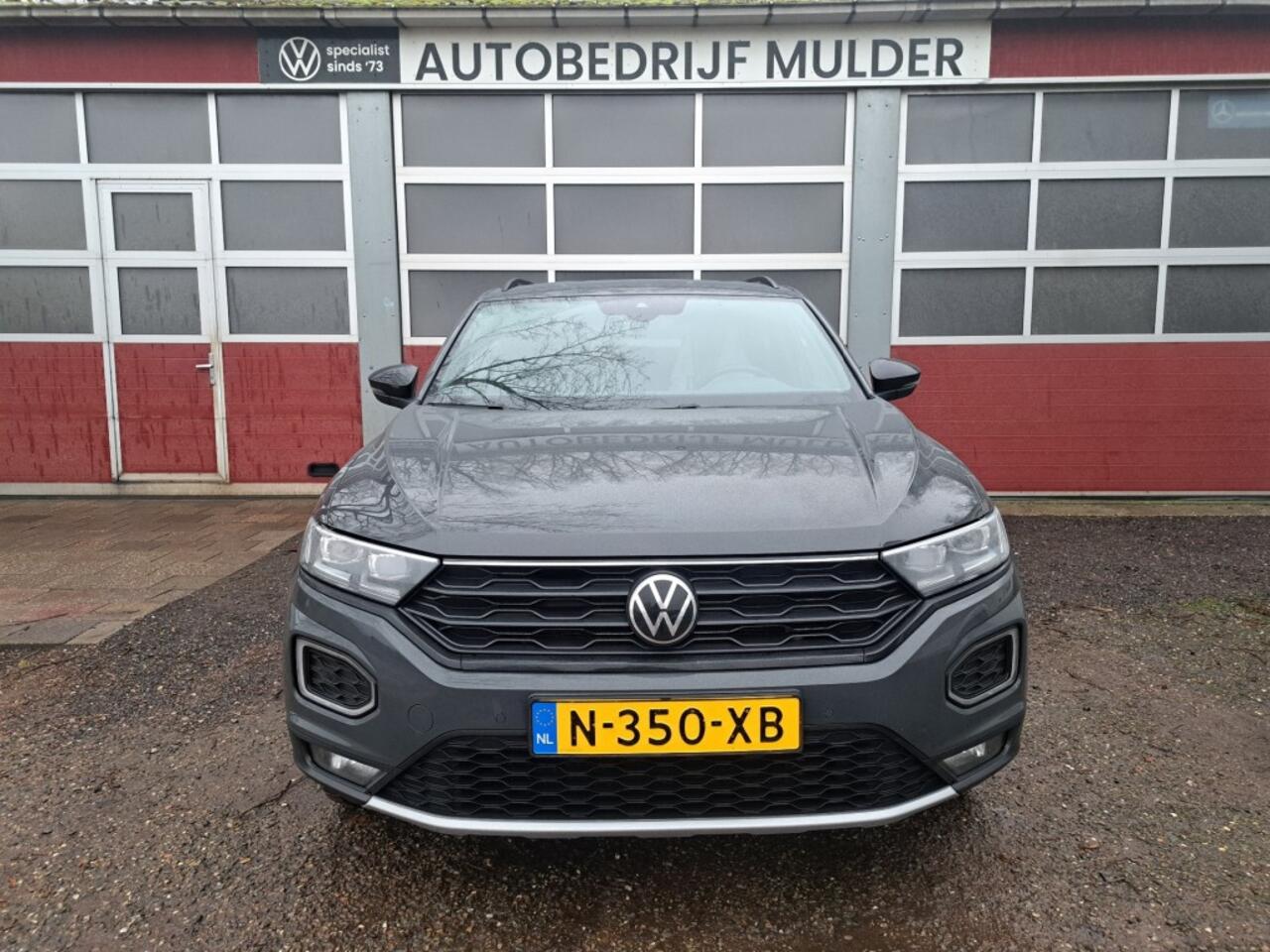 Volkswagen T-Roc 1.5 TSI 150 Pk Sport Business Dsg-7, Camera, Ecc Black Style