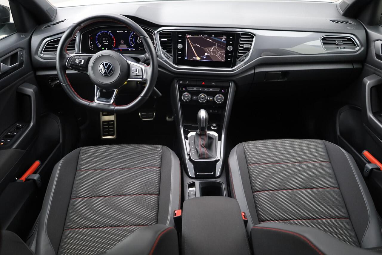 Volkswagen T-Roc 1.5 TSI Sport Business R 150PK / 110kW DSG, NL auto nieuw door ons geleverd, navigatie, achteruitrijcamera (rear view), parkeersensoren voor en achter (pdc), LED koplampen, elektrisch verstel-, verwarm- en inklapbare buitenspiegels (spiegel pakket), elekt