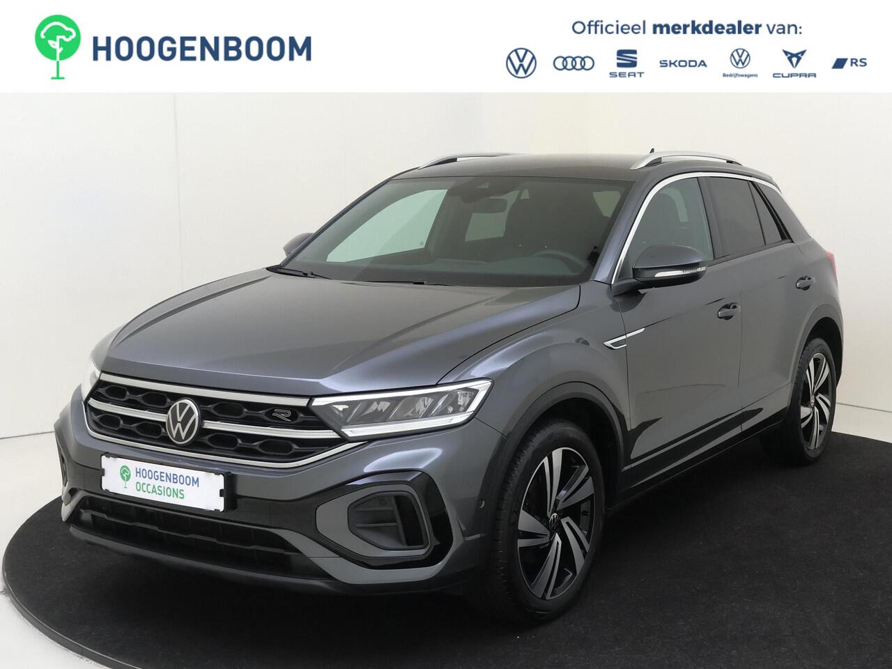 Volkswagen T-Roc 1.5 TSI R-Line | Parkeersensoren | Dodehoek detectie | Adaptieve cruise control | Digital cockpit Pro | CarPlay | Navigatie | Airco |