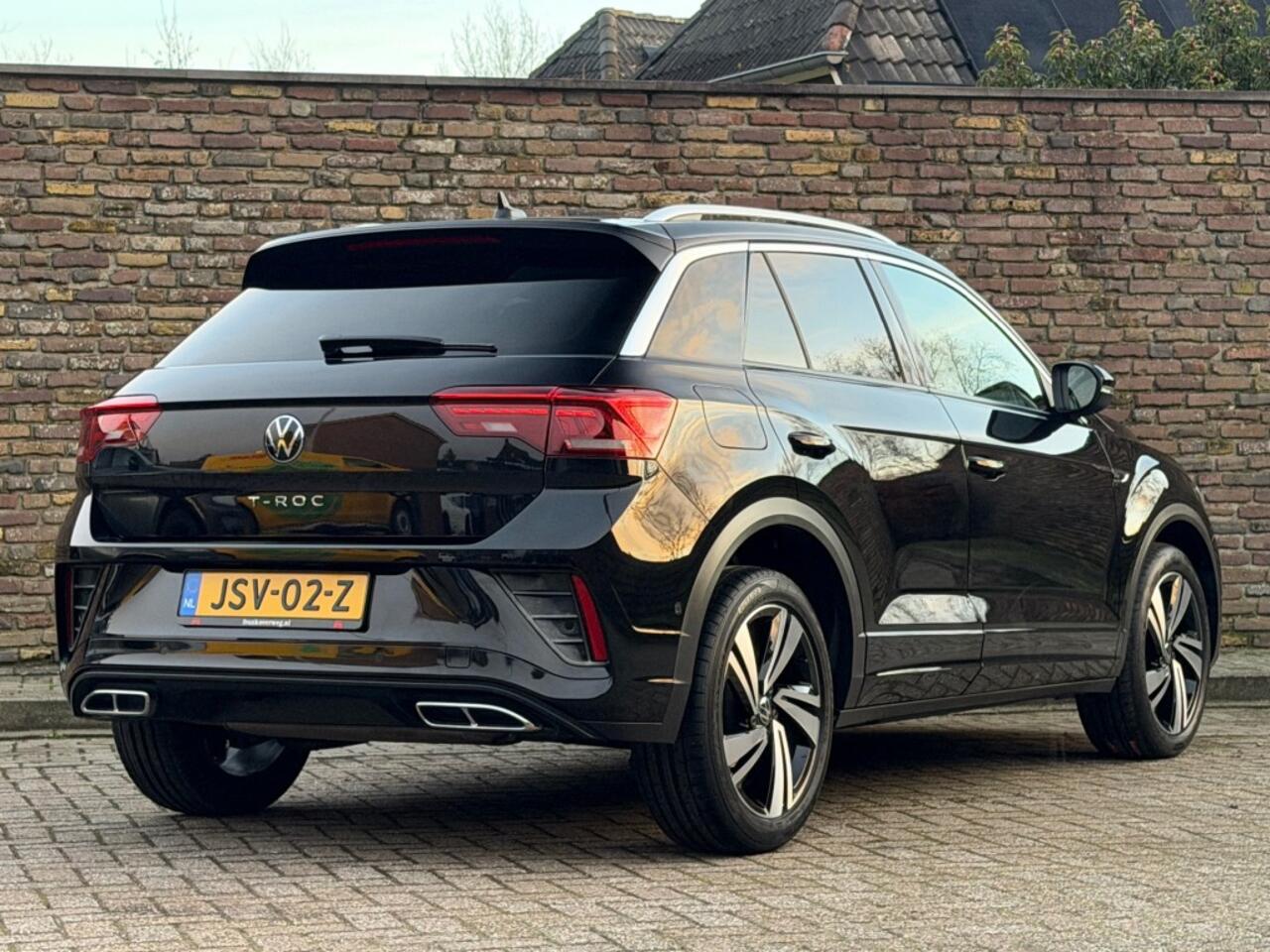 Volkswagen T-Roc 1.5 TSI DSG 2x R-LINE Trekhaak Keyless IQ Light