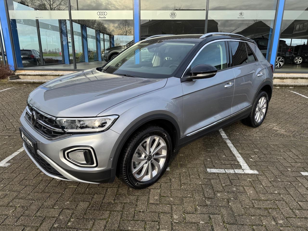 Volkswagen T-Roc 1.5 TSI Style | DSG | Matrix LED | Navi | Camera | App Carplay | 1e eig.