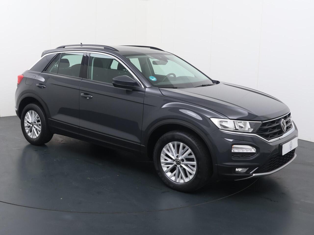 Volkswagen T-Roc 1.5 TSI Style | 150 PK | Automaat | Trekhaak | Adaptive cruise control |