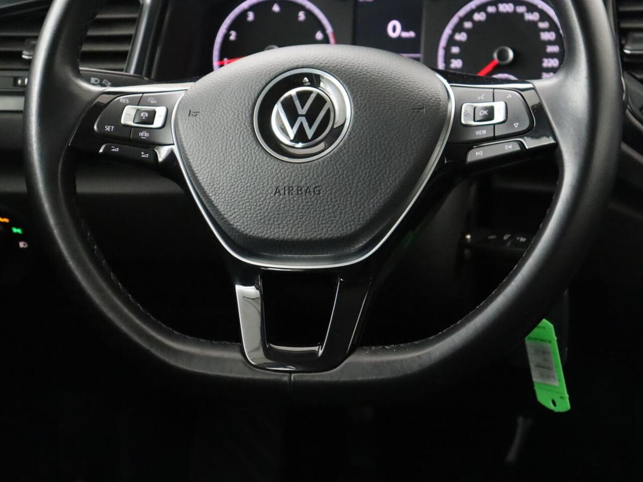 Volkswagen T-Roc 1.0 TSI | Adaptive cruise | Carplay | Airco | DAB | Bluetooth