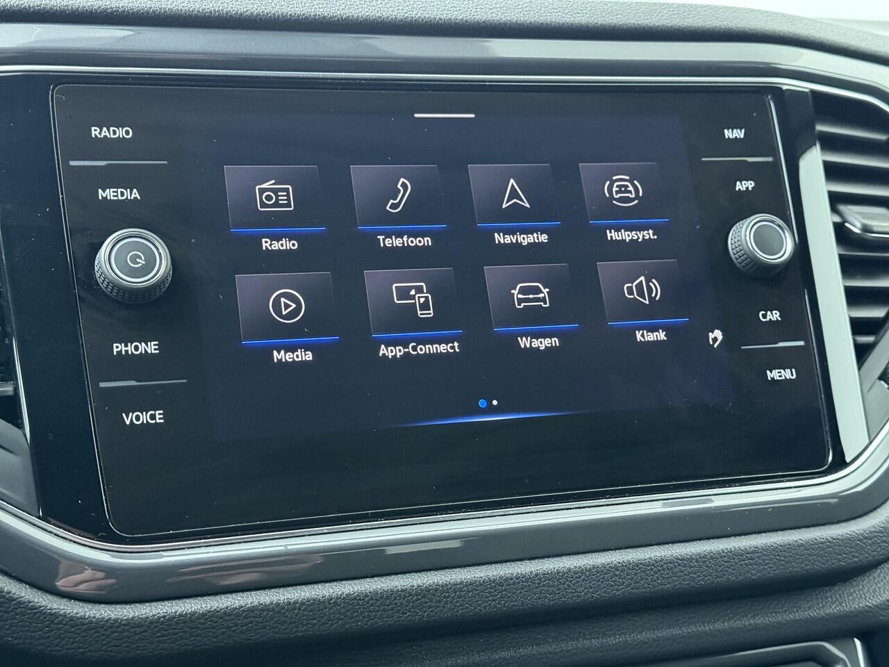 Volkswagen T-Roc 1.5 TSI Sport Business R | 150 PK | Automaat | Adaptive cruise control | Achteruitrijcamera | R-Line |