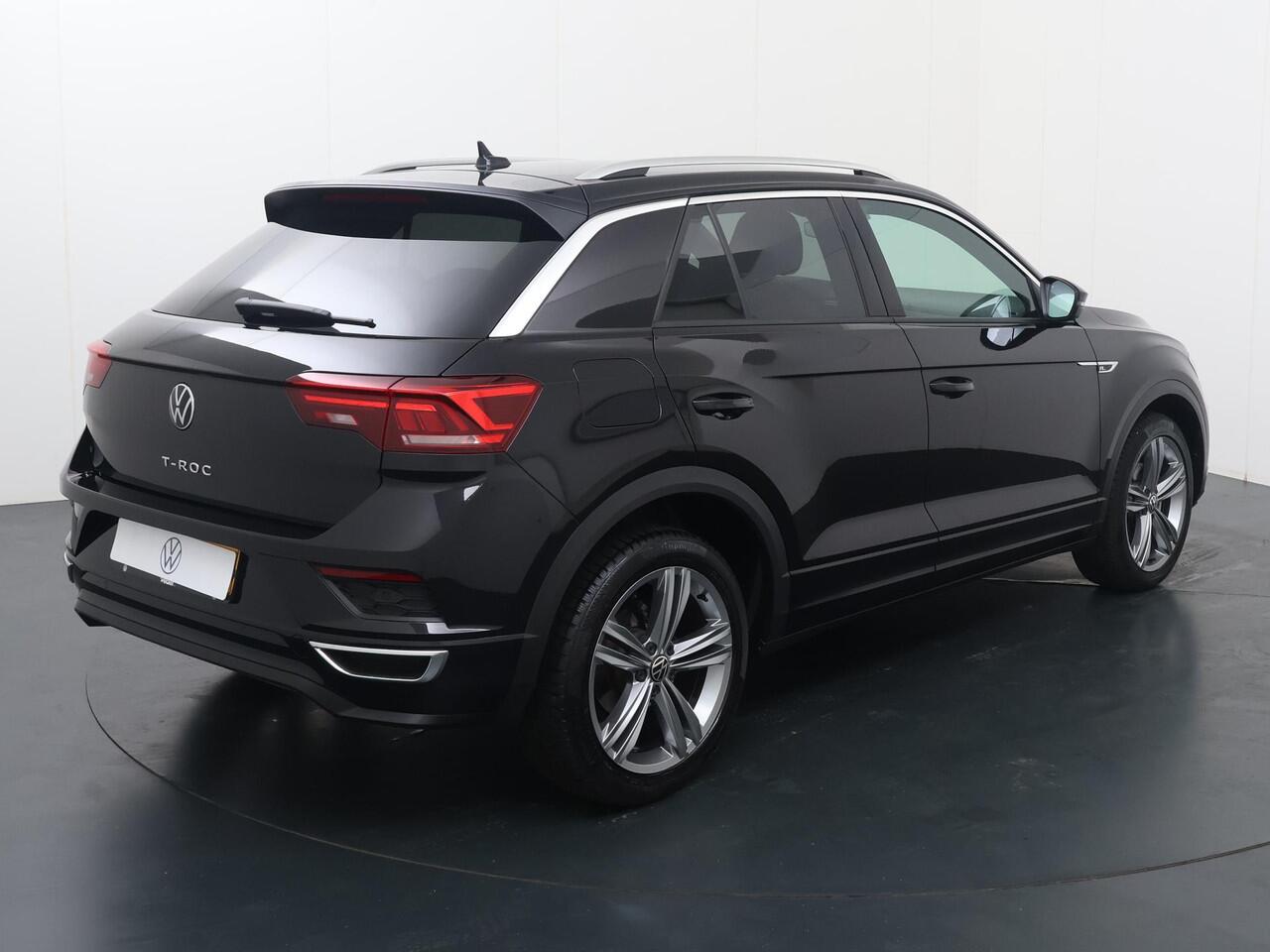 Volkswagen T-Roc 1.5 TSI Sport Business R | 150 PK | Automaat | Adaptive cruise control | Achteruitrijcamera | R-Line |