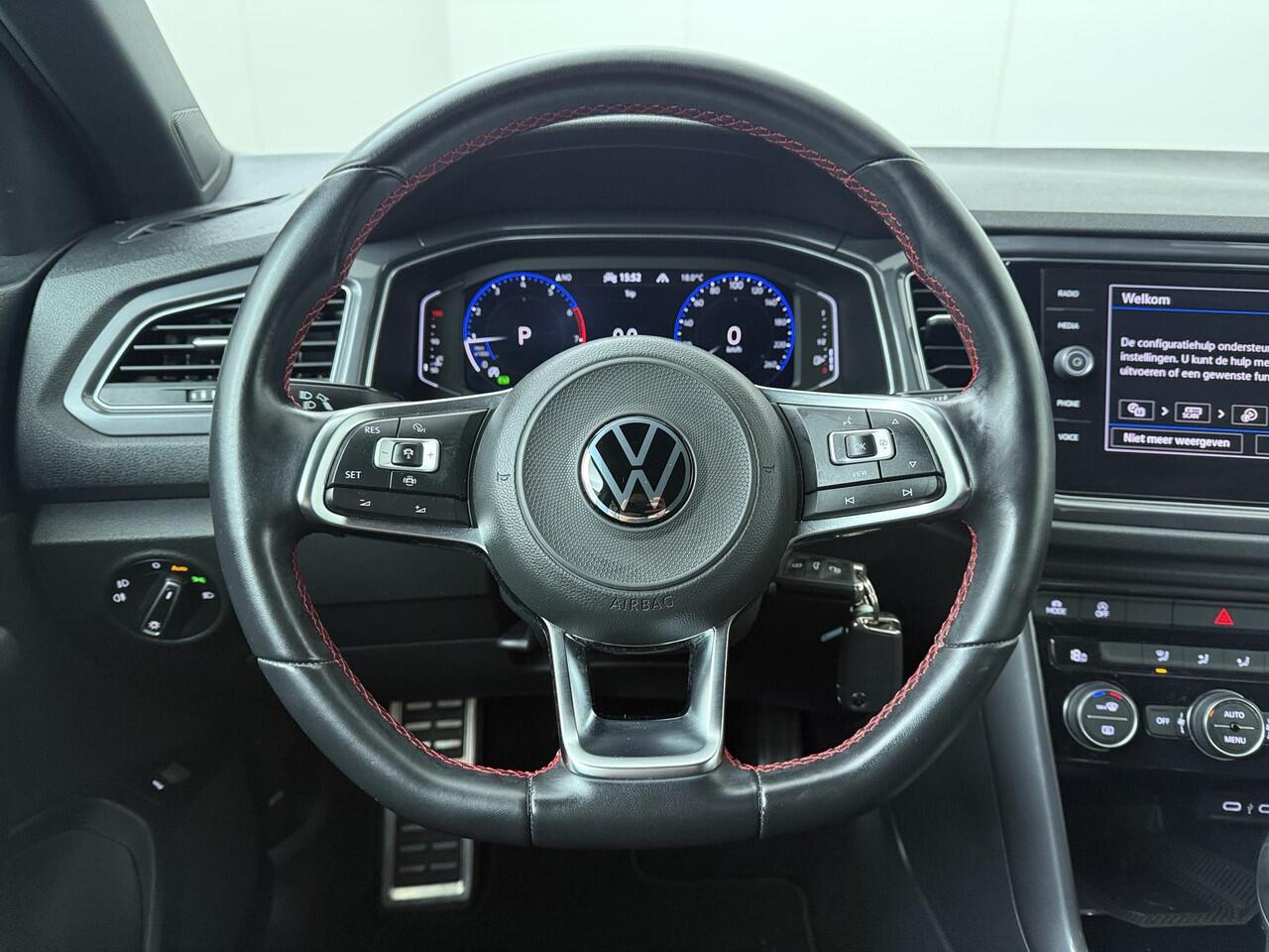 Volkswagen T-Roc 1.5 TSI Sport Business R | 150 PK | Automaat | Adaptive cruise control | Achteruitrijcamera | R-Line |