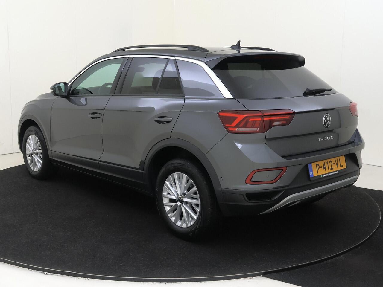 Volkswagen T-Roc 1.0 TSI Life Business | Achteruitrijcamera | Adaptieve cruise control | Dodehoek detectie | CarPlay | Navigatie | Digital cockpit pro |