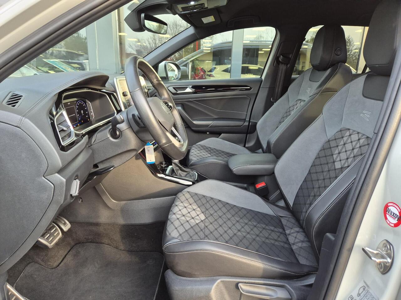 Volkswagen T-Roc 1.5 TSI R-Line Business+ | Navigatie | Automaat |