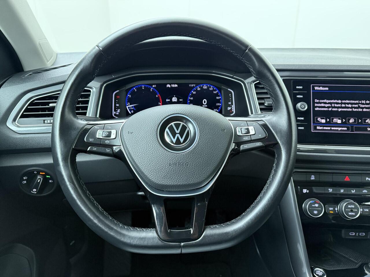 Volkswagen T-Roc 1.5 TSI Sport | 150 PK | Adaptive cruise control | Apple Carplay/Android Auto | Keyless | LED verlichting |