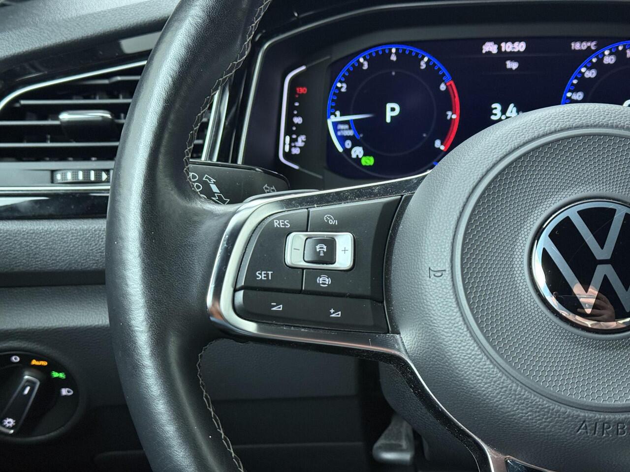 Volkswagen T-Roc 1.5 TSI Sport | 150 PK | Automaat | Adaptive cruise control | Climate control |