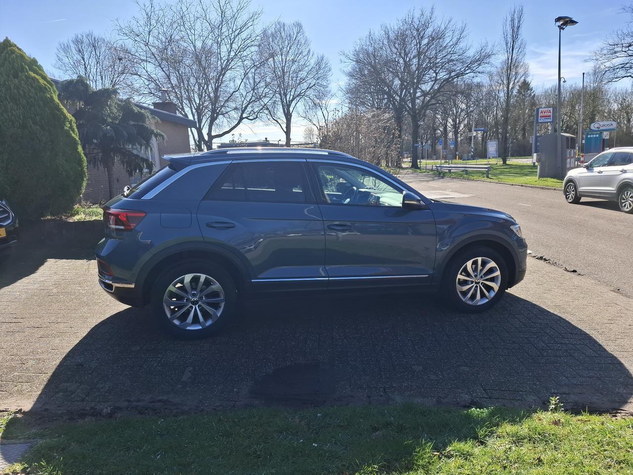 Volkswagen T-Roc 1.5 Style Automaat, Climatronic, Digitaal Ins