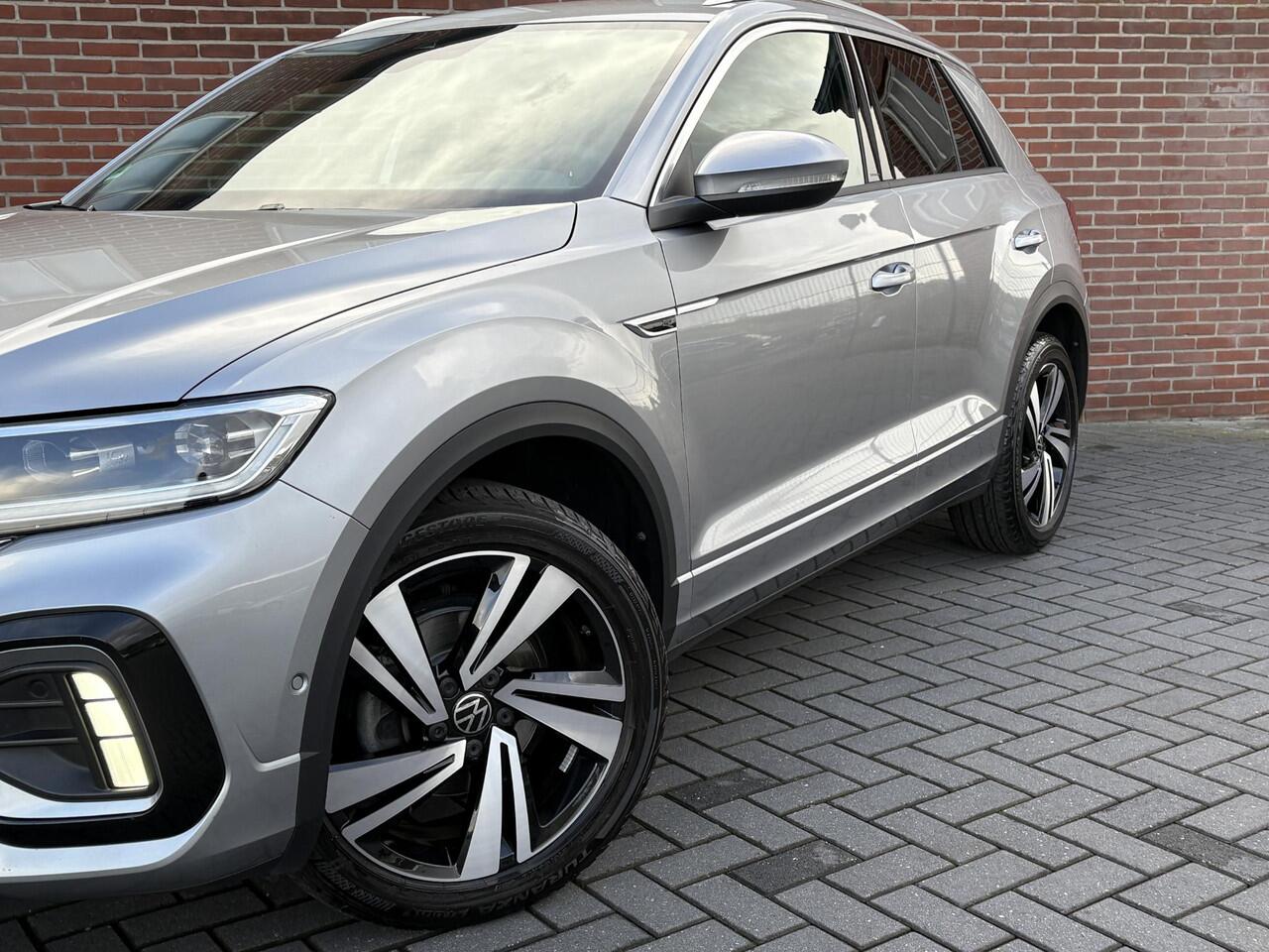 Volkswagen T-Roc 1.5 TSI R-Line |Trekhaak|ACC|Stuurver|