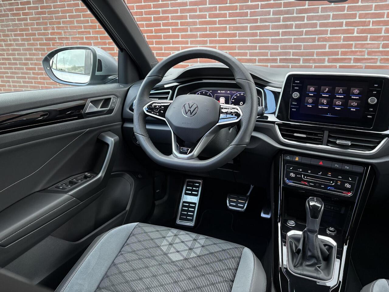 Volkswagen T-Roc 1.5 TSI R-Line |Trekhaak|ACC|Stuurver|