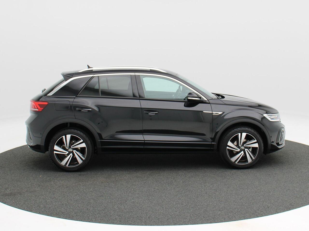 Volkswagen T-Roc 1.5 TSi R-Line Business+ 150 Pk Automaat | Stoel/Stuur verwarming | Adaptive Cruise | Navigatie | CarPlay | Camera | 18 Inch | 13.144Km !!