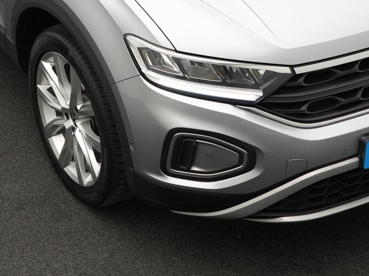 Volkswagen T-Roc 1.0 TSI 110 pk Life Business | LED | Achteruitrijcamera | Park Assist | Climatronic 2-zone | Adaptive Cruise Control | 18 inch