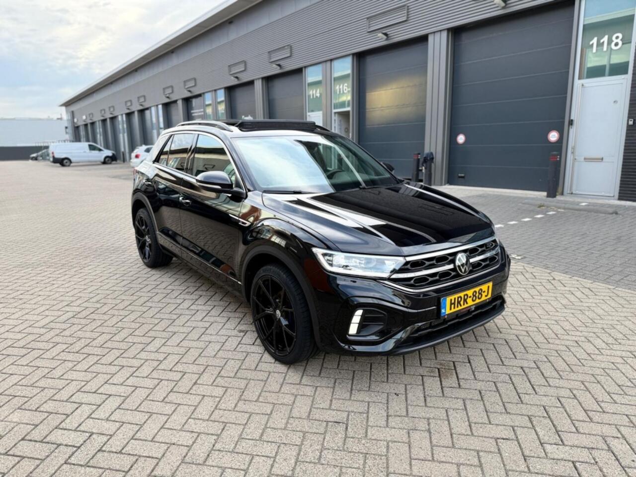 Volkswagen T-Roc 1.5 TSI R-line|Pano|trkhaak|Acc|cam