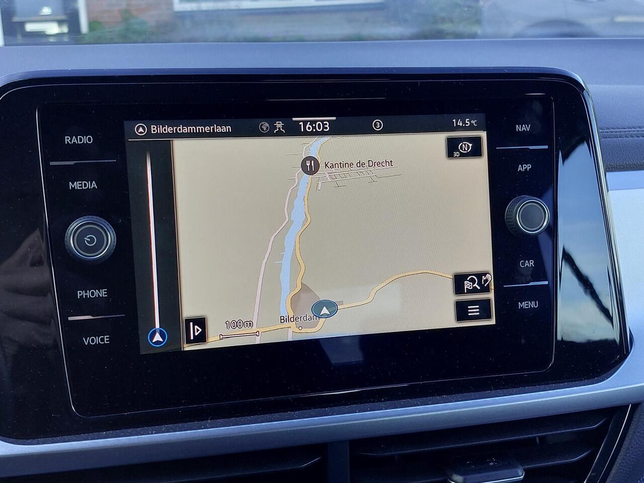 Volkswagen T-Roc 1.0 TSI Life AIRCO | NAVI | NL-auto | rijklaarprijs!!