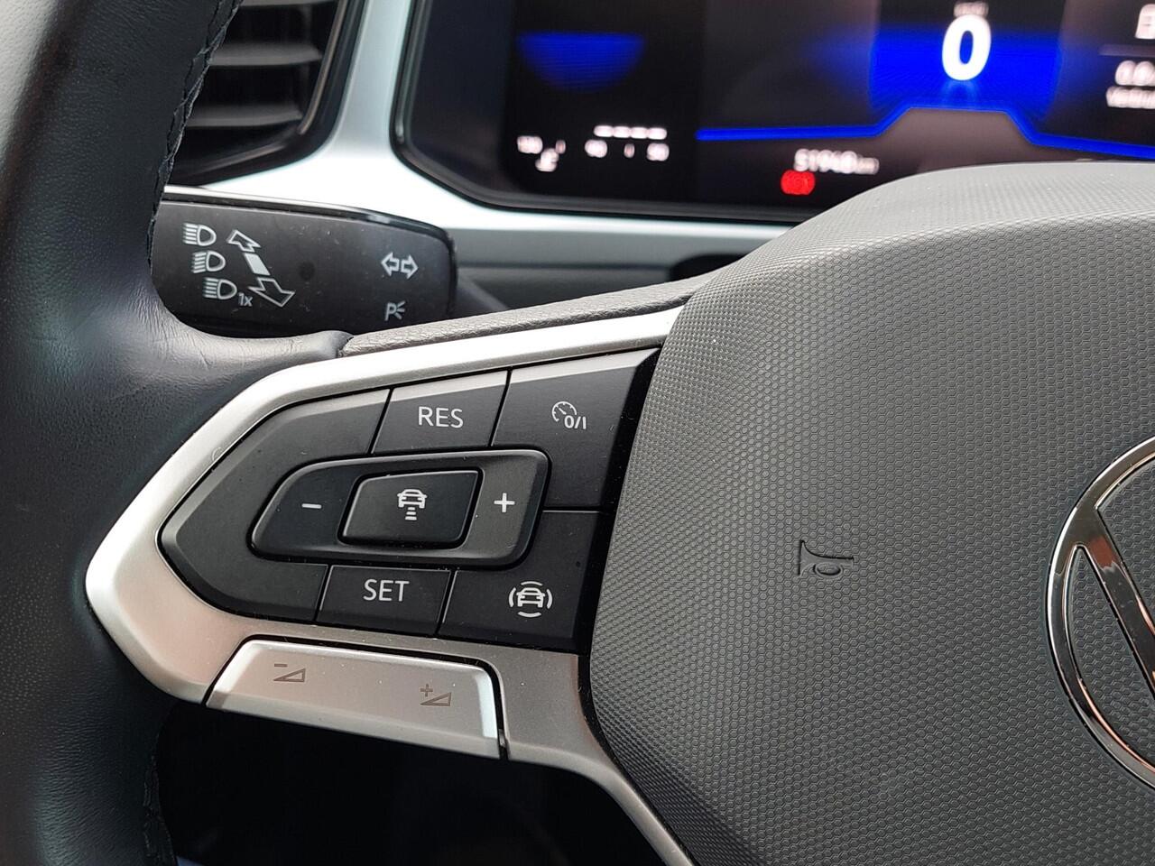 Volkswagen T-Roc 1.0 TSI Life AIRCO | NAVI | rijklaarprijs!!