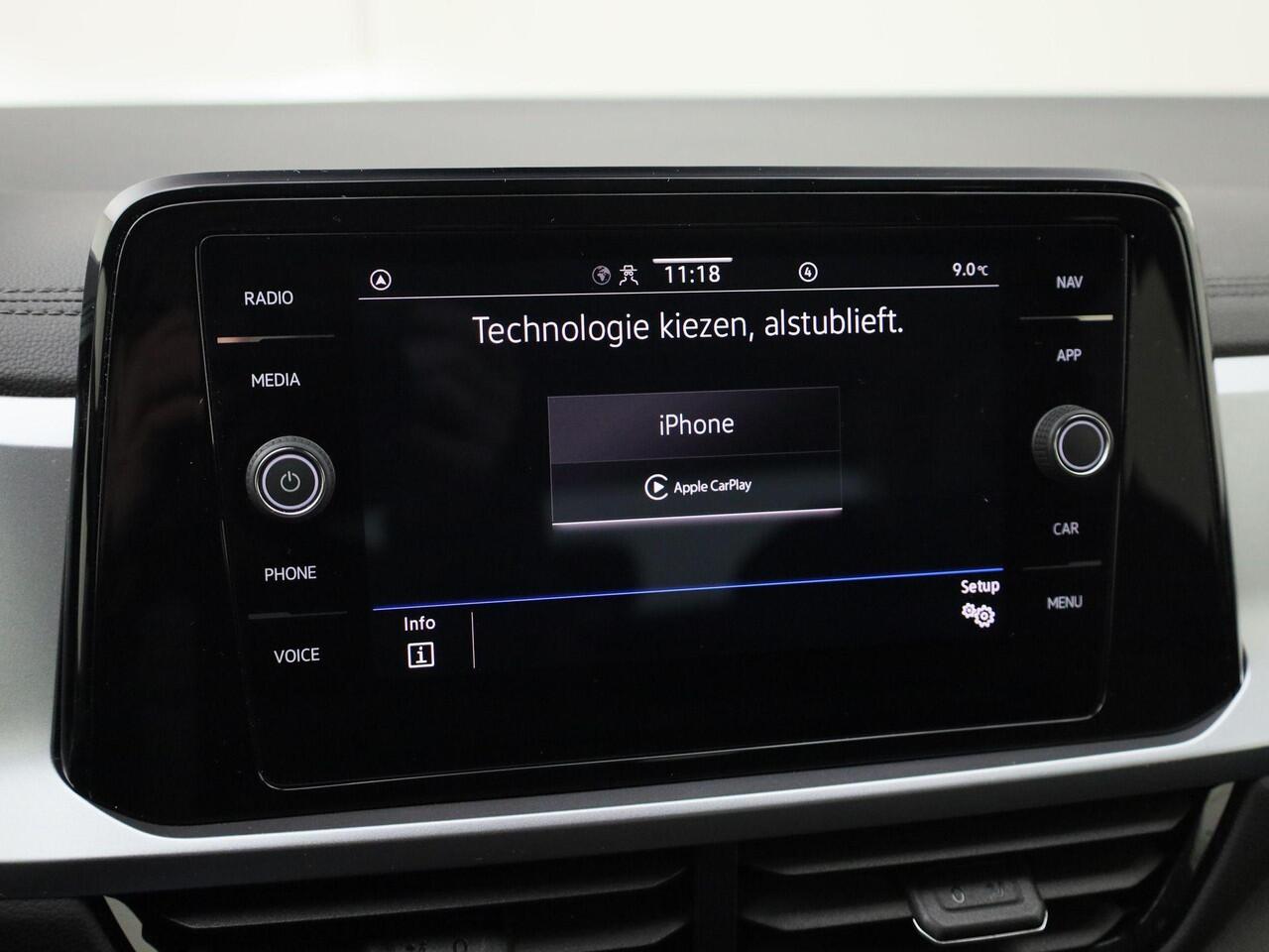 Volkswagen T-Roc 1.0TSI/110PK Life · Apple/Android Car Play · Parkeersensoren · LED · Garantie tot 01-01-2027 of 100.000km