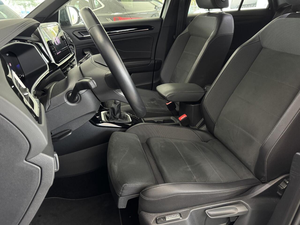 Volkswagen T-Roc 1.0 TSI R-Line | Car play | full-LED | Navigatie | Stoelverwarming voor | Climate Control | LM-Velgen | Alcantara bekleding (Vestiging - Vianen Tel: 0347-371248 )