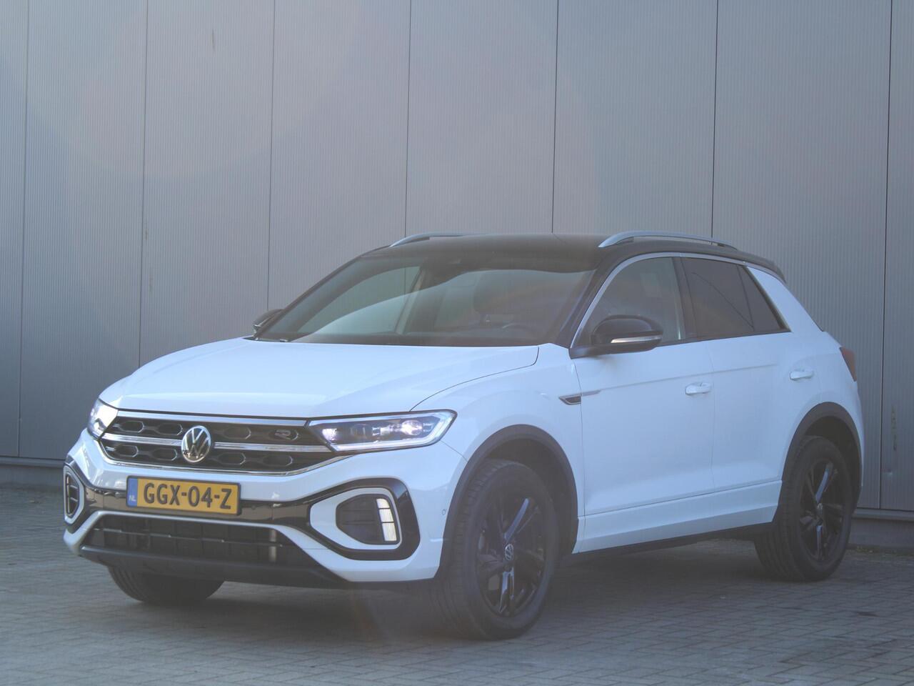 Volkswagen T-Roc 1.5 TSI 150pk DSG R-Line Business | Camera | Navigatie | Digital Cockpit Pro | Afneembare trekhaak