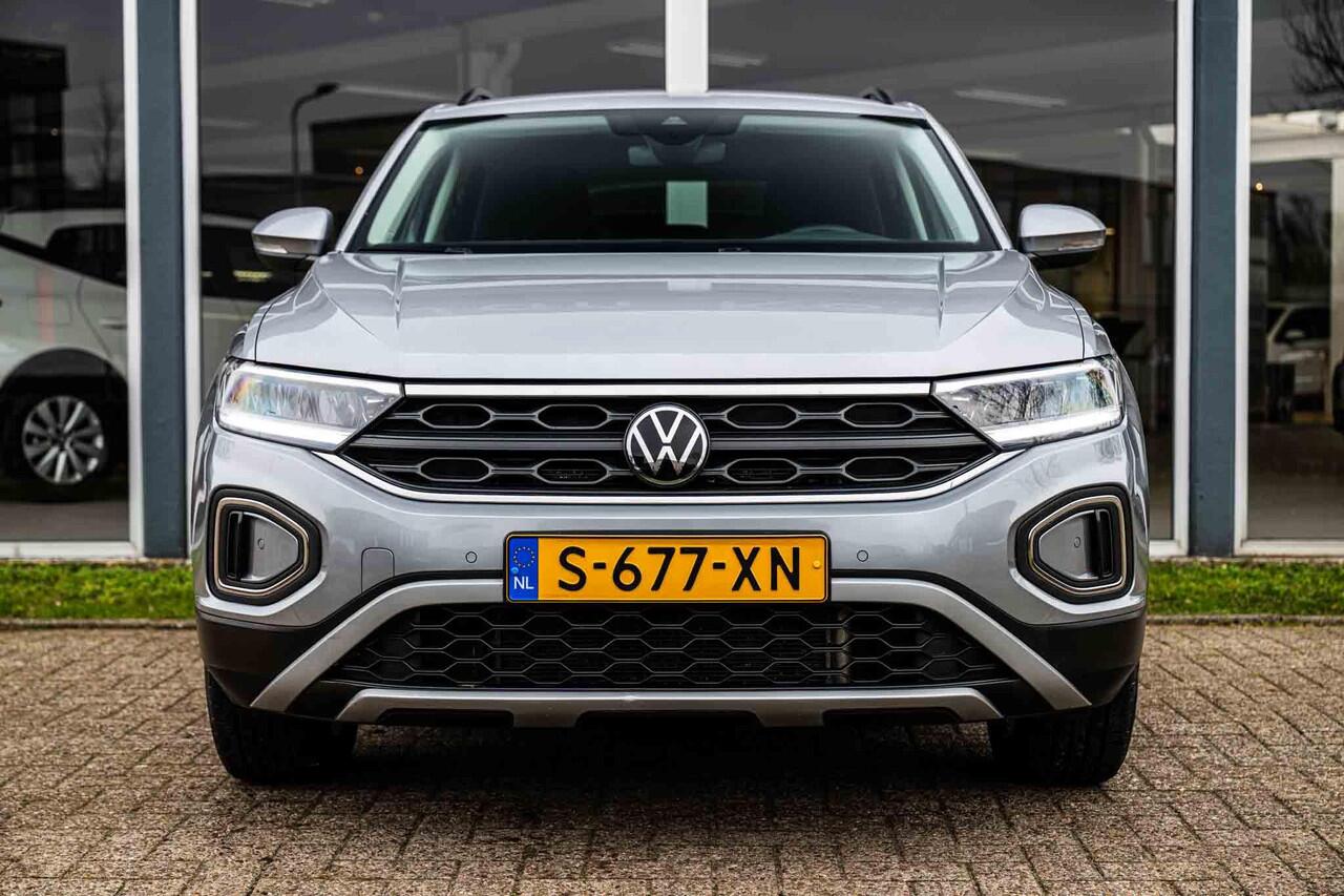 Volkswagen T-Roc 1.5 TSi 150 pk DSG-7 Life | Keyless | Camera | Climatronic