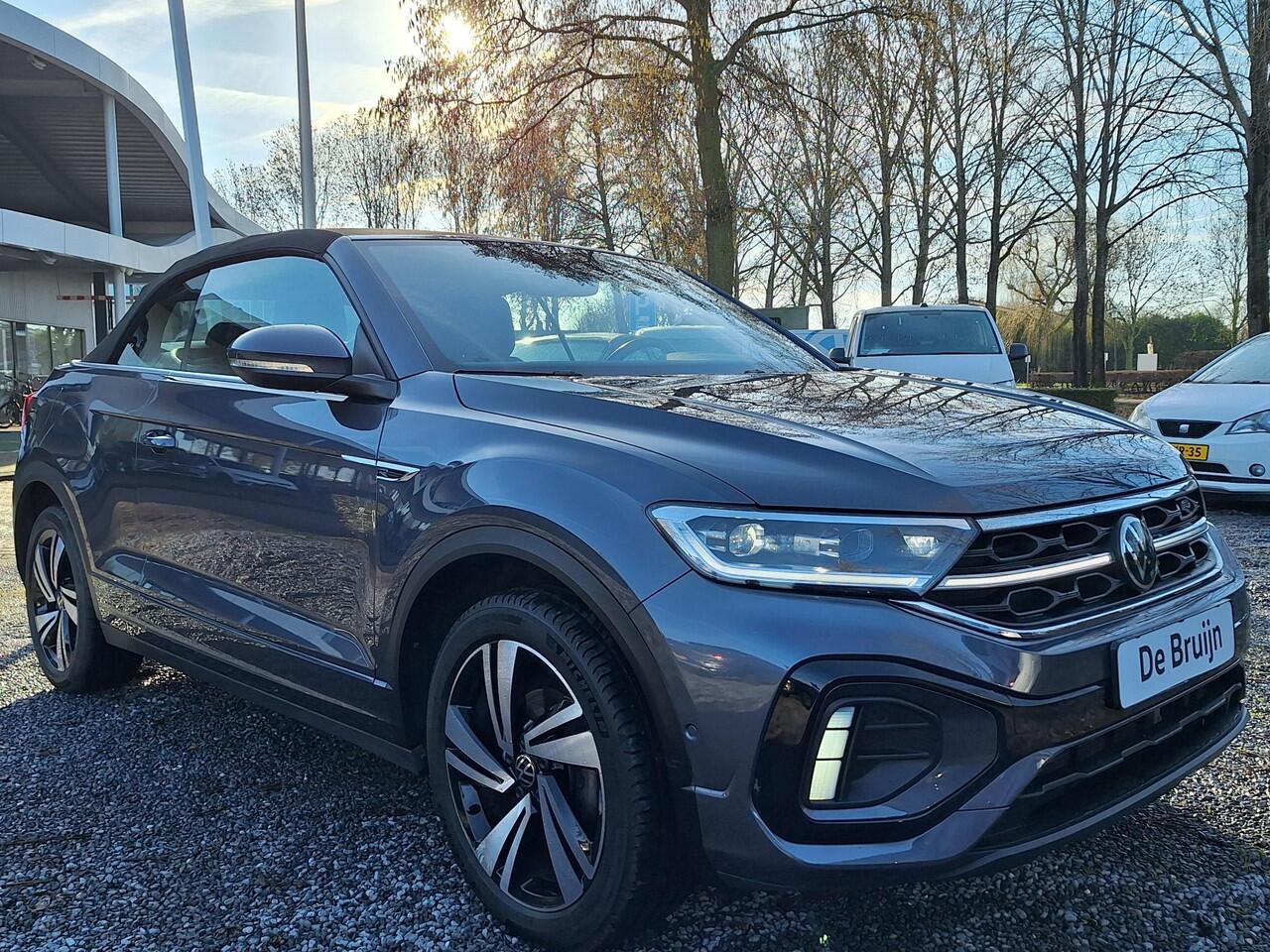 Volkswagen T-Roc Cabrio 1.5 TSI 150pk DSG R-Line (Trekhaak,Camera,Virtual,IQ)