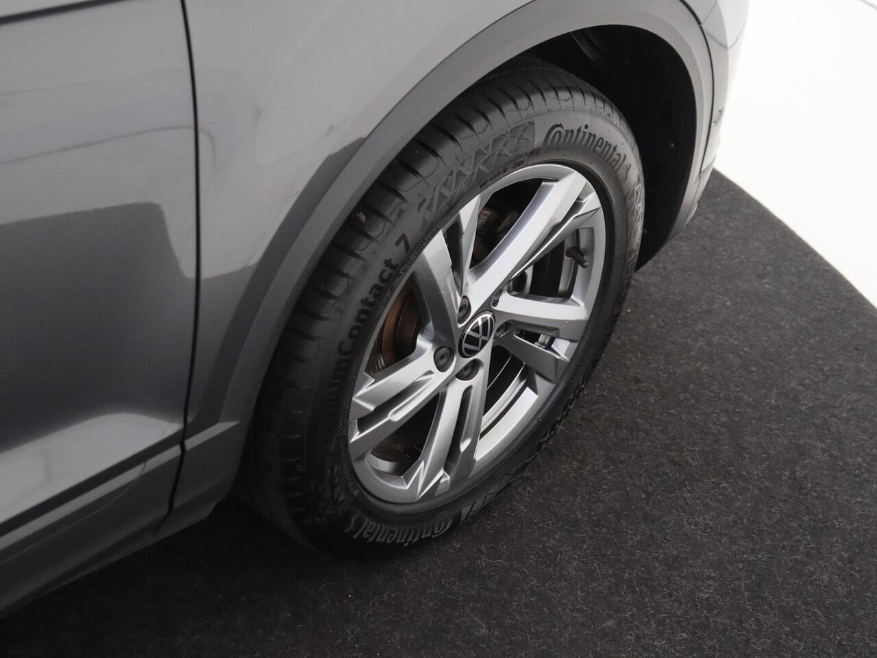 Volkswagen T-Roc 1.0 TSI Life 75 Edition | Navigatie | Camera | Adaptief cruise control | Pack parking | Lm Velgen