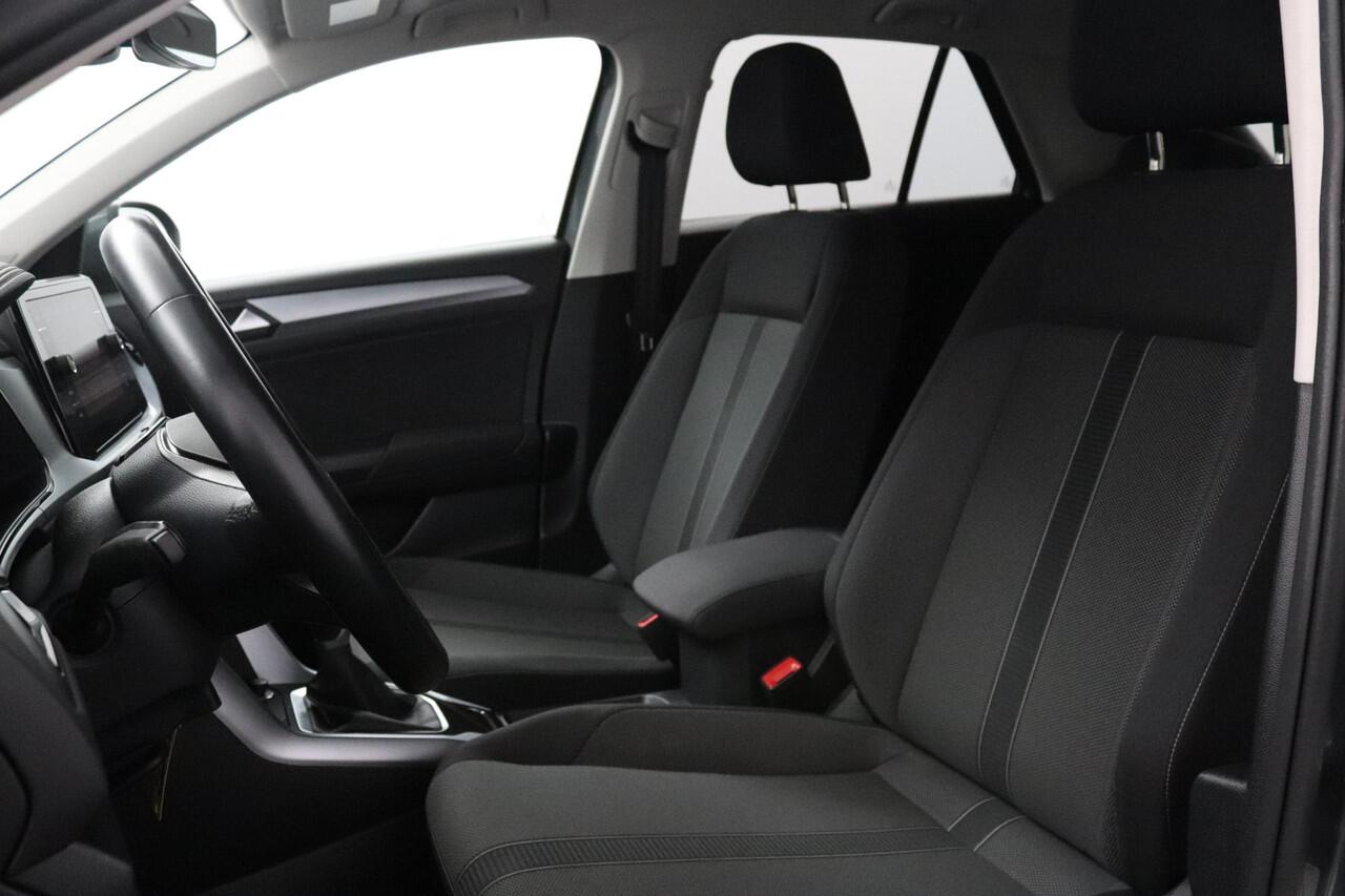 Volkswagen T-Roc 1.0 TSI 110pk Life | Stoelverwarming | Climate Control | Virtual Cockpit |