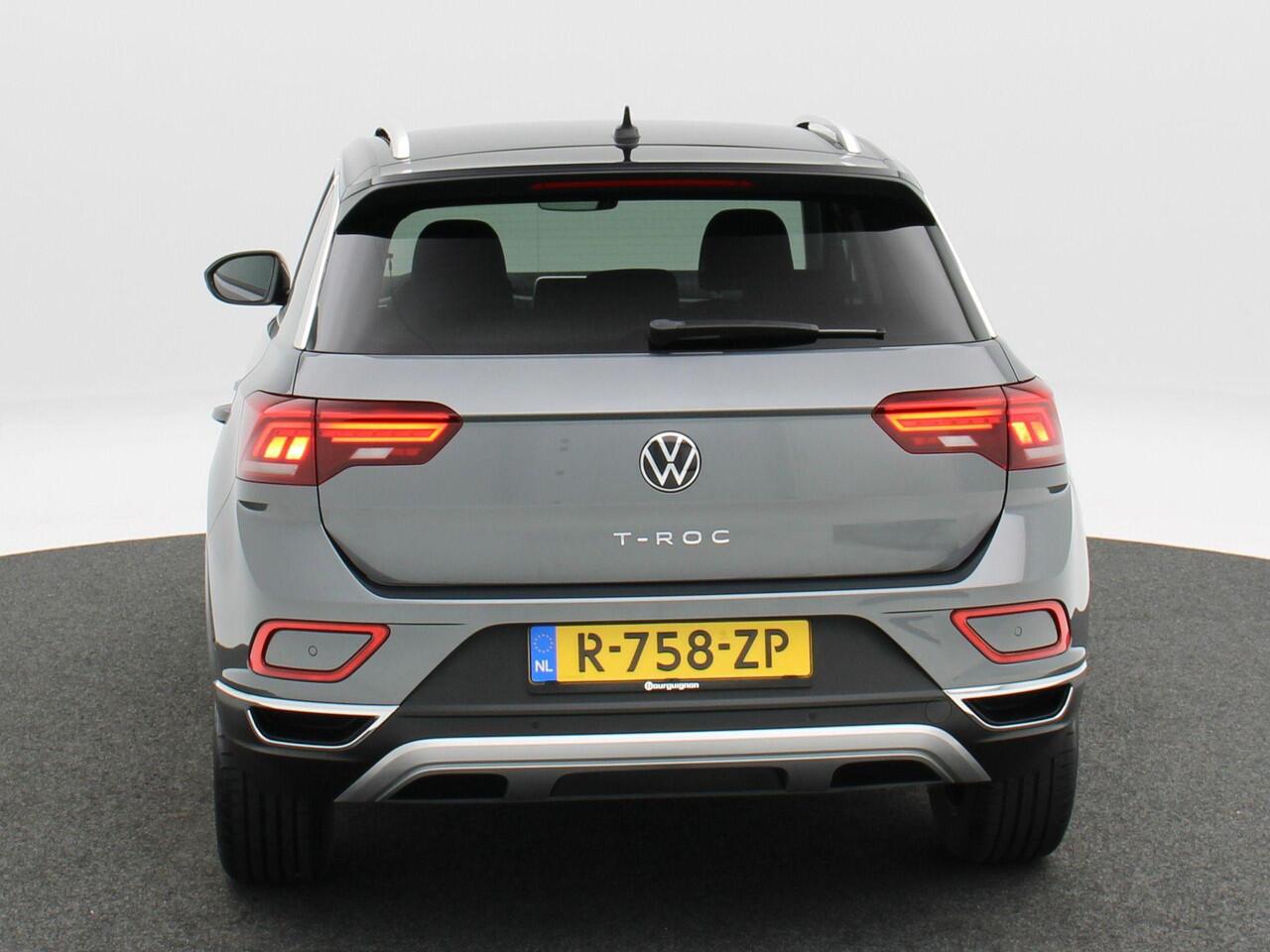 Volkswagen T-Roc 1.0 TSi 110 Pk Style | Camera | Adaptive Cruise | Navigatie | Climatronic | CarPlay | 17 Inch | 22.245 Km !!
