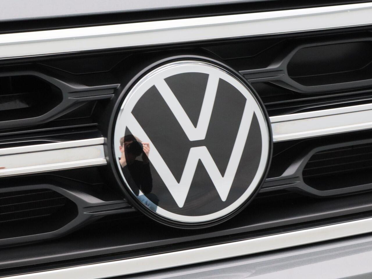 Volkswagen T-Roc 1.0 TSi 110 Pk Style | Camera | Adaptive Cruise | Navigatie | Climatronic | CarPlay | 17 Inch | 22.245 Km !!