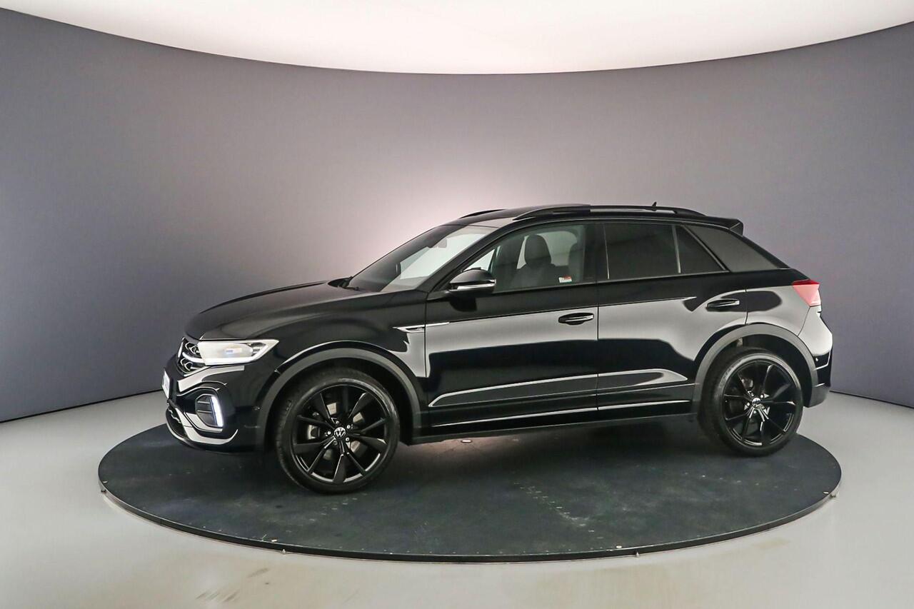 Volkswagen T-Roc R-Line 1.5 TSI 150pk DSG Automaat Black Style, Panoramadak, Beats audio, Adaptive cruise control, Achteruitrijcamera, LED matrix koplampen, Elektrische achterklep, Stoelverwarming