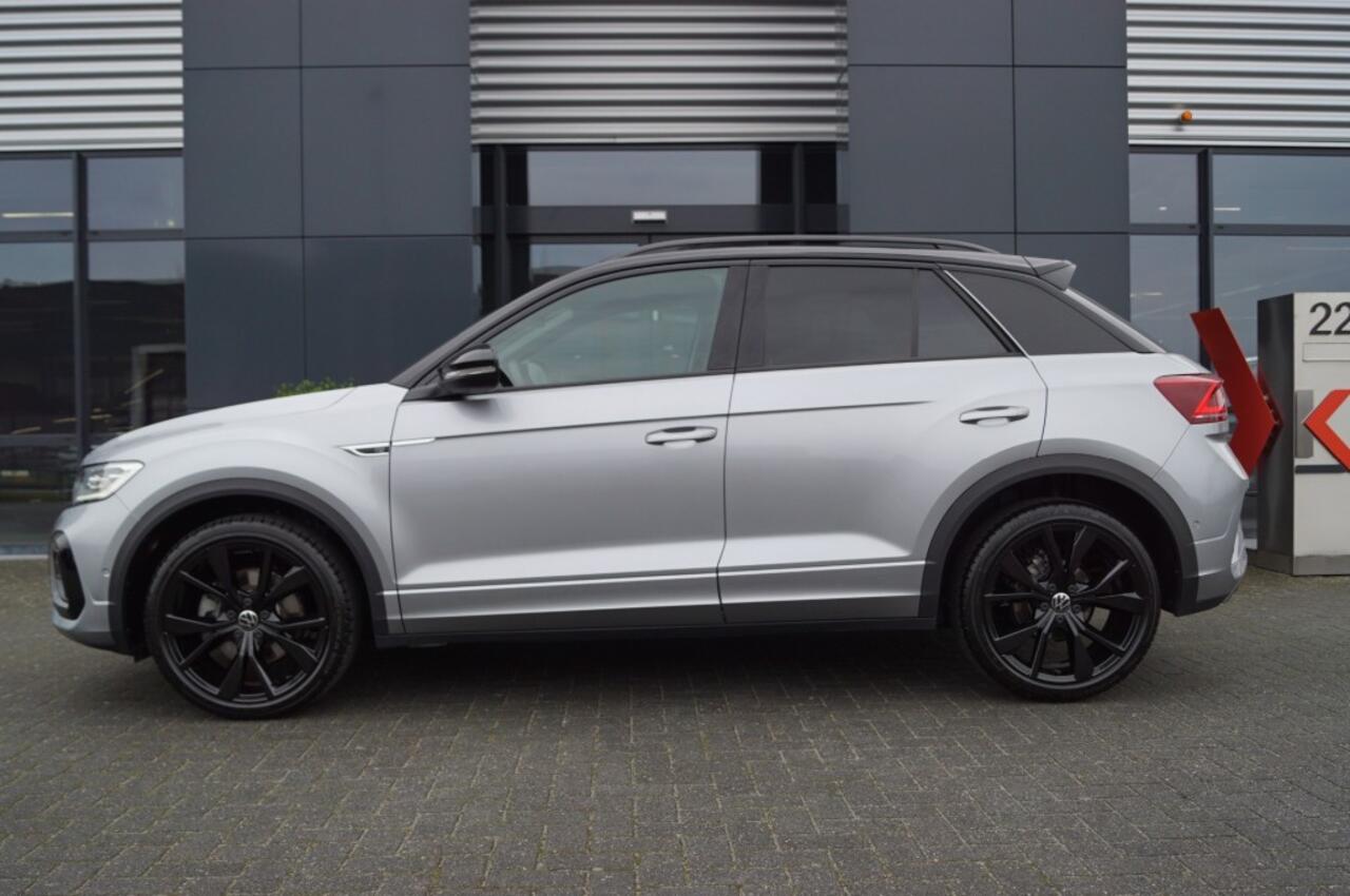 Volkswagen T-Roc 1.5 TSI DSG R-Line /Panodak/19 Inch LM /Camera / IQ Matrix LED