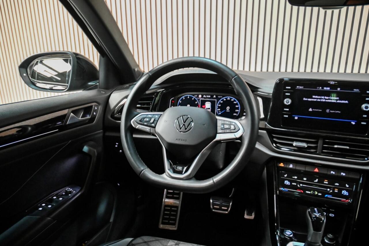 Volkswagen T-Roc 1.5 TSI R-Line Beats|Navi|ACC|Pano|Trekhaak