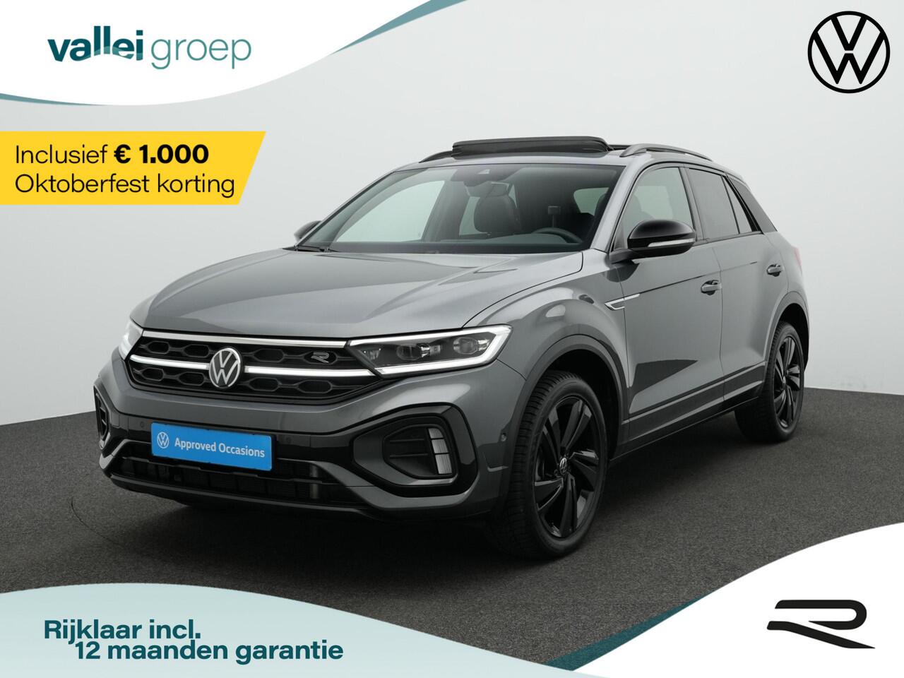 Volkswagen T-Roc 1.5 TSI 150 pk DSG R-Line | Panoramadak | IQ Light | Carplay | Parkeersensoren voor/achter | Adaptive Cruise