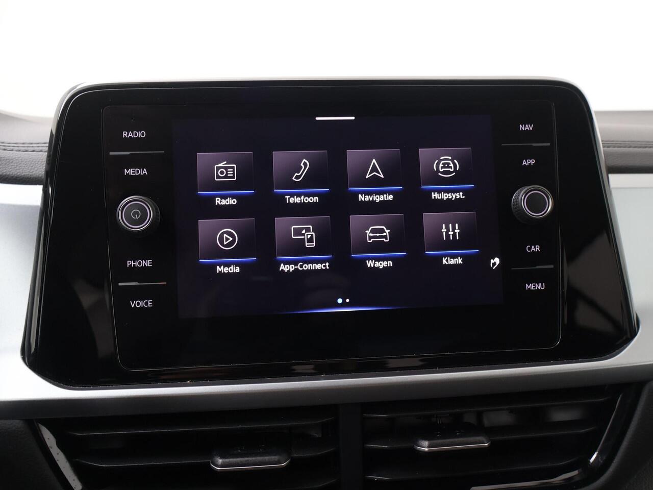 Volkswagen T-Roc 1.0 TSI Life Edition | 116 PK | Climate control | LED verlichting | Achteruitrijcamera |