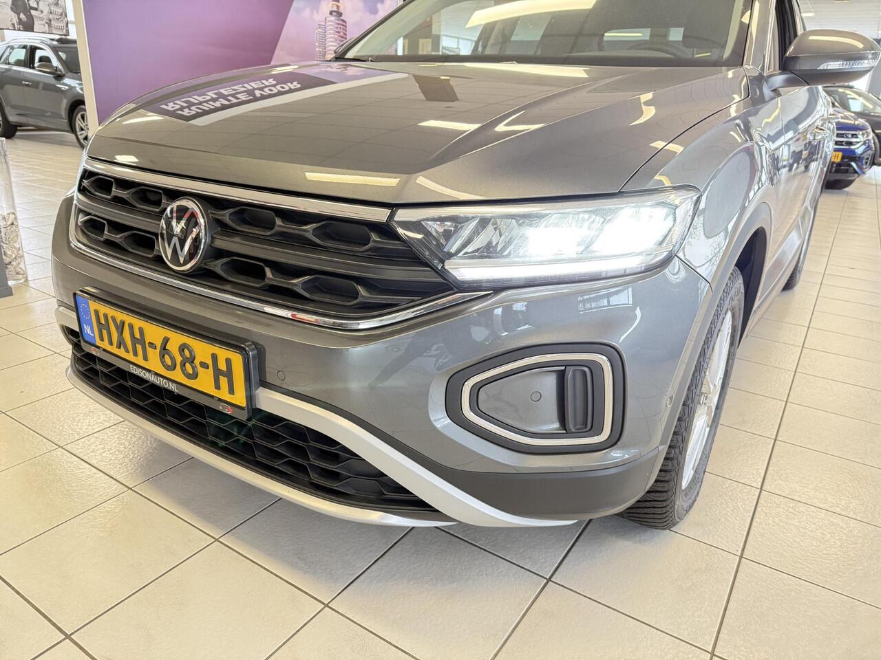 Volkswagen T-Roc 1.0 TSI Life Edition *NAVI*APP*CLIMATE*ST VERW*LED