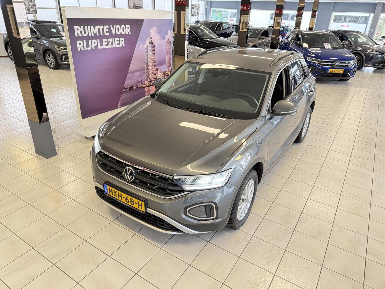 Volkswagen T-Roc 1.0 TSI Life Edition *NAVI*APP*CLIMATE*ST VERW*LED