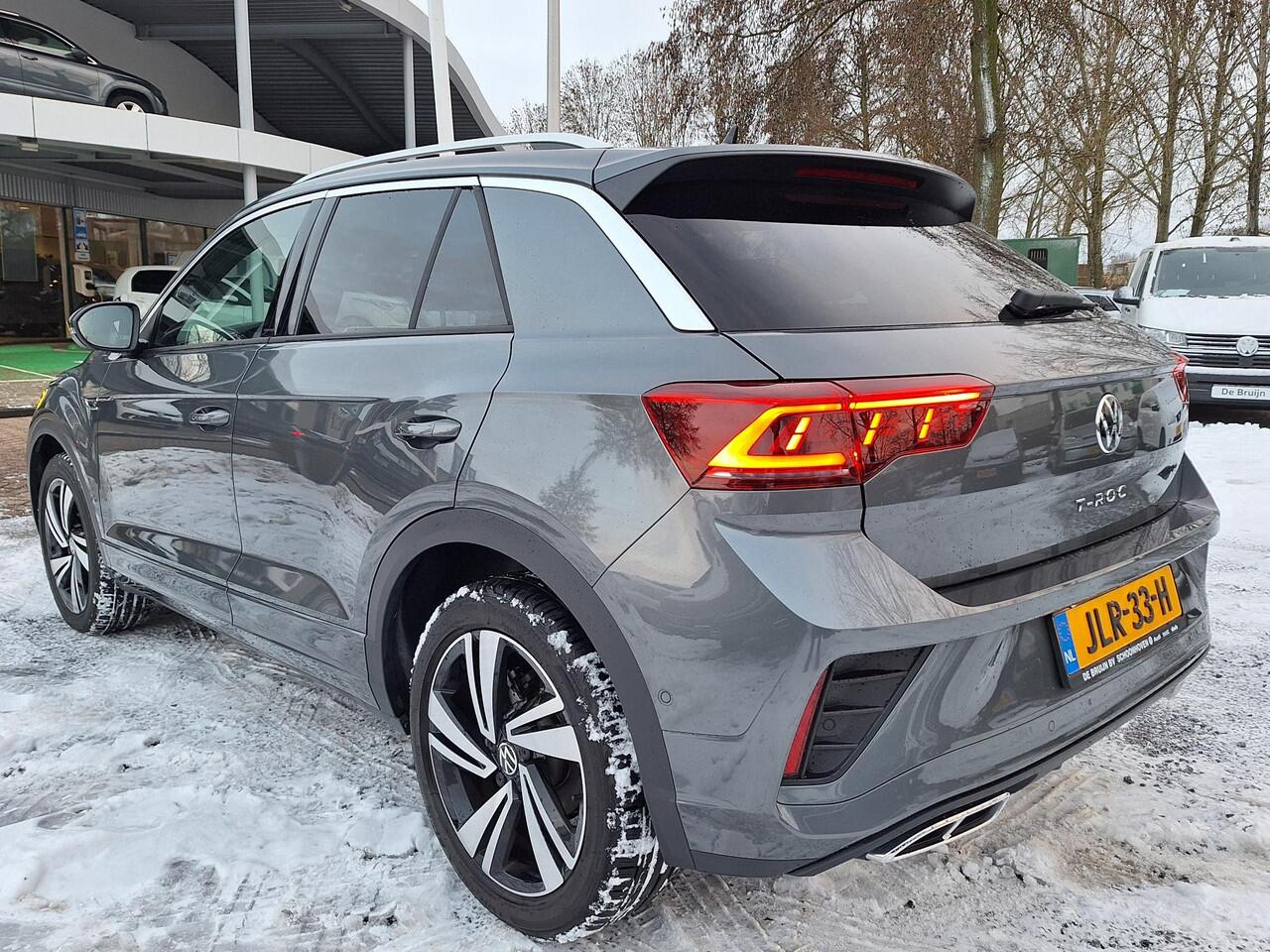 Volkswagen T-Roc 1.5 TSI 150pk DSG R-Line (Trekhaak,Camera,IQ,Navi)