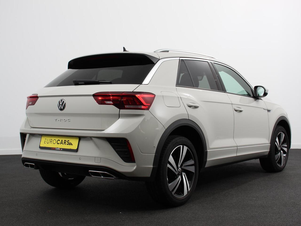 Volkswagen T-Roc 1.5 TSI 150pk DSG R-Line Edition | Navigatie | Apple Carplay/Android Auto | Electrische te openen kofferbak | Camera | Keyless start | Led | Dab | Adaptive Cruise Control