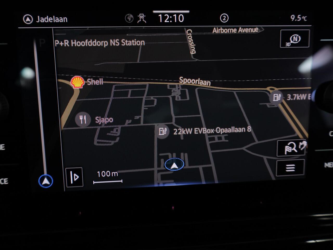 Volkswagen T-Roc 1.5 TSI R-Line Business | Climate Control | Keyless | Elek bedienbare achterklep | Achteruitrijcamera | Elek inklapbare buitenspiegels |