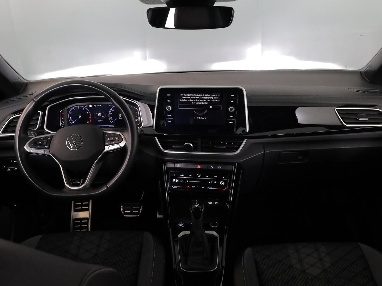 Volkswagen T-Roc 1.5 TSI R-Line Business | Climate Control | Keyless | Elek bedienbare achterklep | Achteruitrijcamera | Elek inklapbare buitenspiegels |