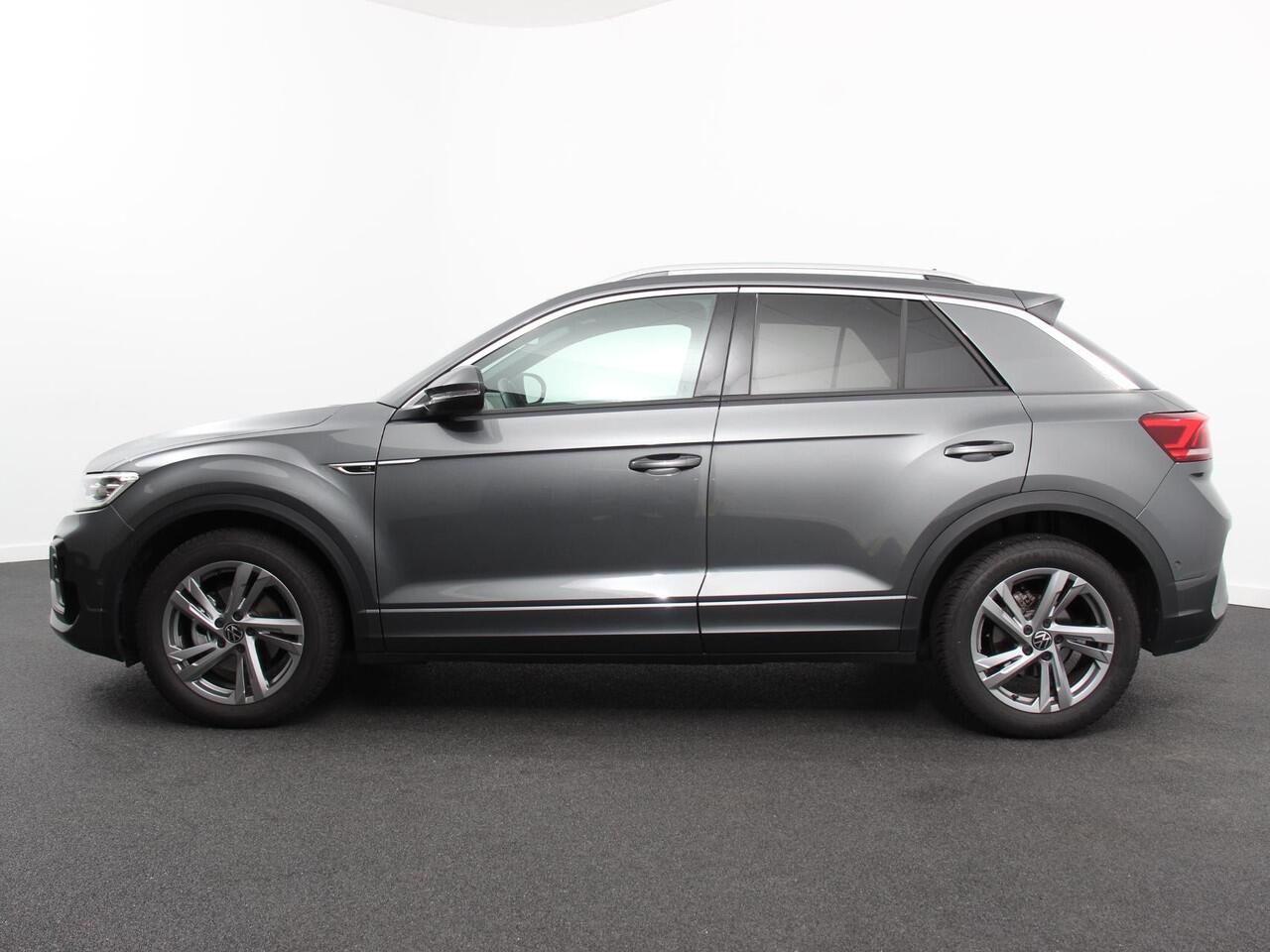 Volkswagen T-Roc 1.5 TSI 150pk DSG R-Line Navigatie Apple Carplay/Android Auto Parkeersensoren Camera Adaptive Cruise Control Dab Digitale Cockpit
