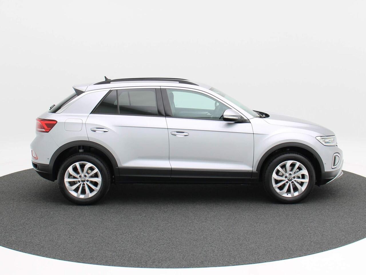 Volkswagen T-Roc Life Edition 1.0 TSI 116 pk | Full Led | Parkeer Assistent | Adaptieve Cruise Control | Camera |