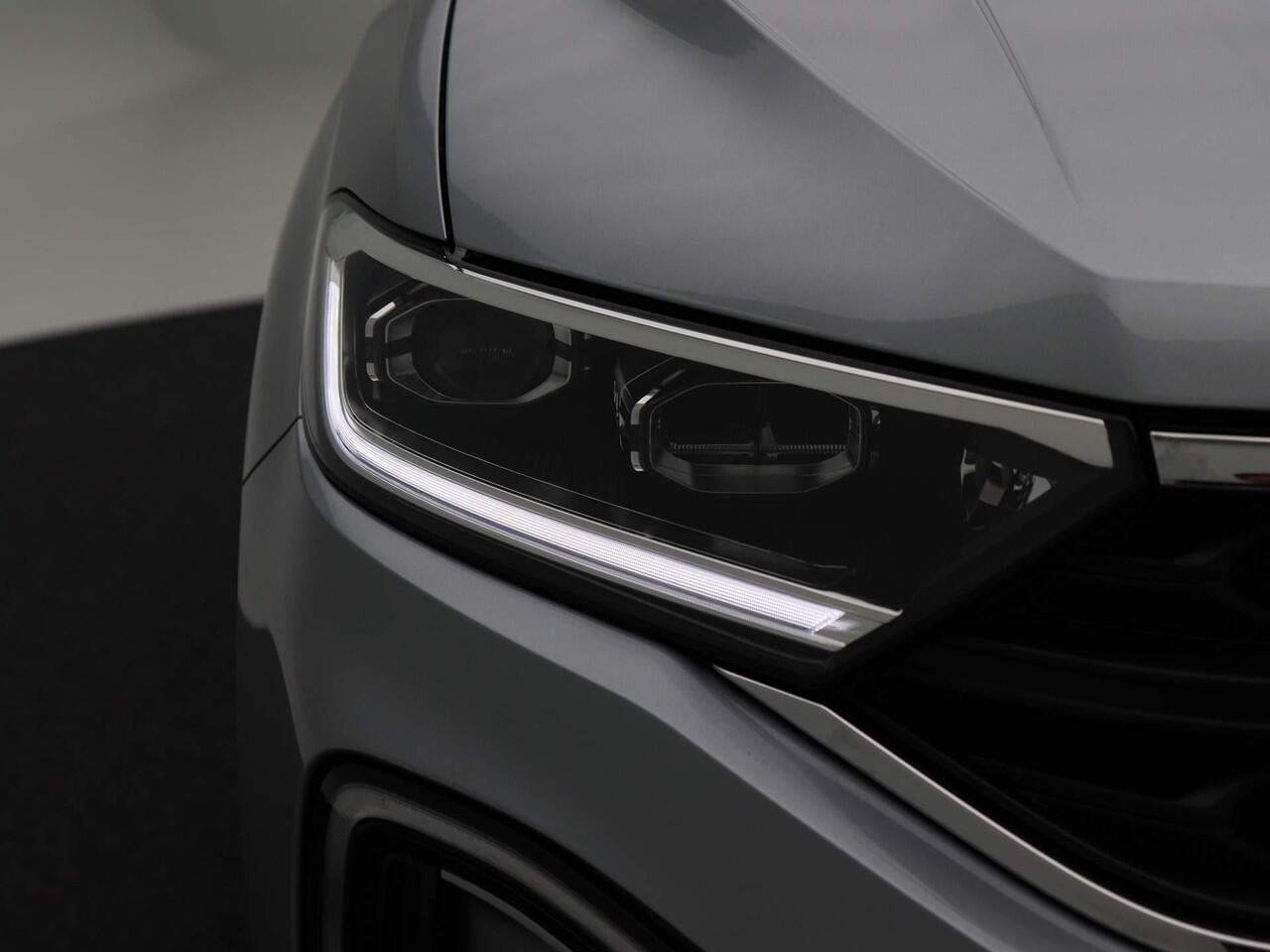 Volkswagen T-Roc Life Edition 1.0 TSI 116 pk | Full Led | Parkeer Assistent | Adaptieve Cruise Control | Camera |