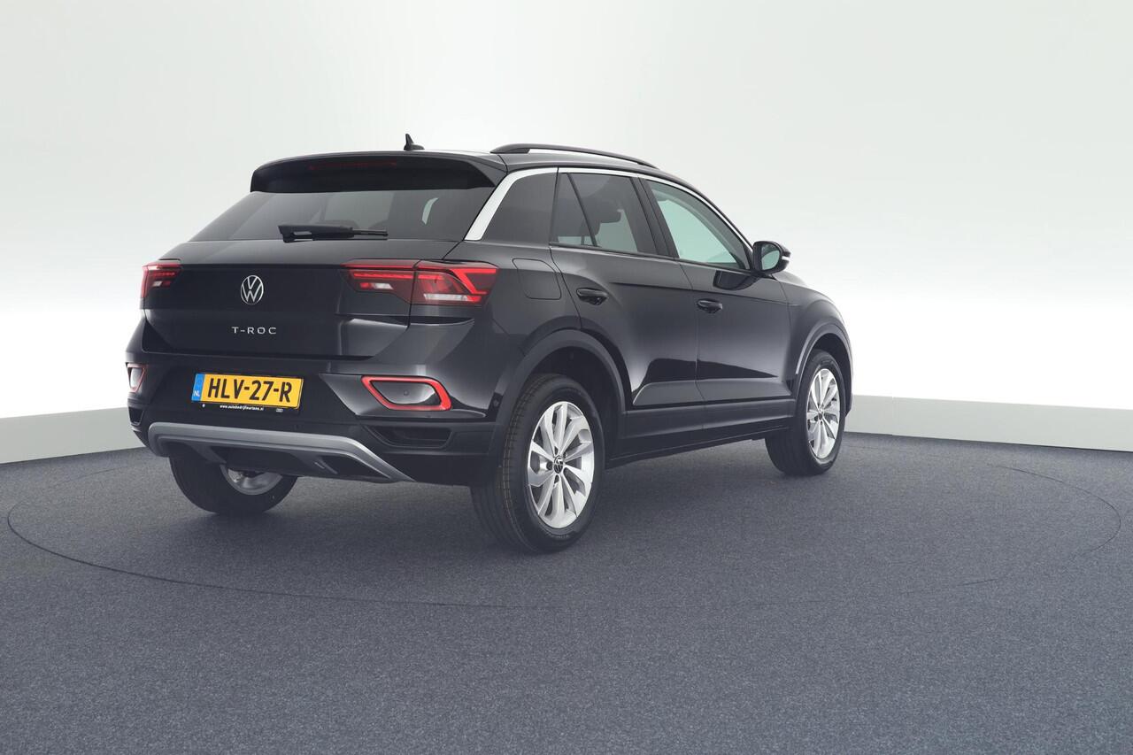 Volkswagen T-Roc 1.5 TSI 150pk DSG Life Edition Camera Keyless Led App-Connect