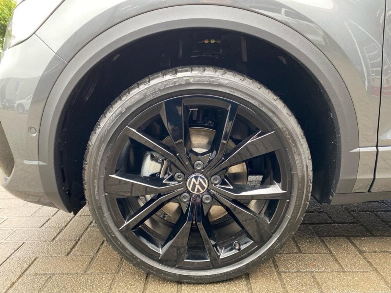 Volkswagen T-Roc 1.5 TSI DSG R-LINE BLACK-OPTIC PANO-DAK/CAMERA/CARPLAY/ACC/STOEL