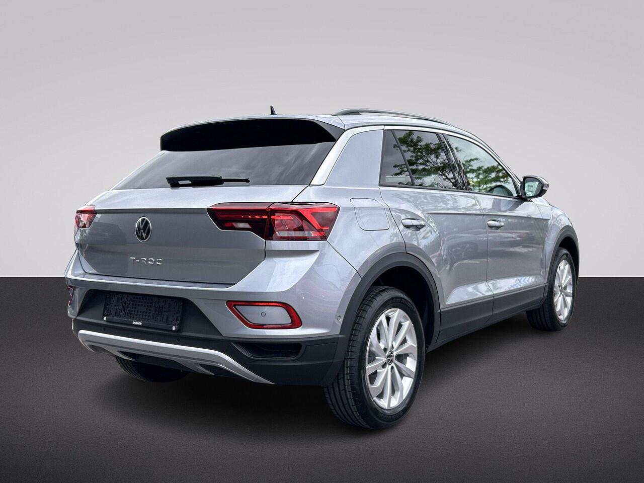 Volkswagen T-Roc 1.5 TSI Life Edition 150 PK DSG | Achteruitrijcamera | Virtual cockpit | Climatronic |