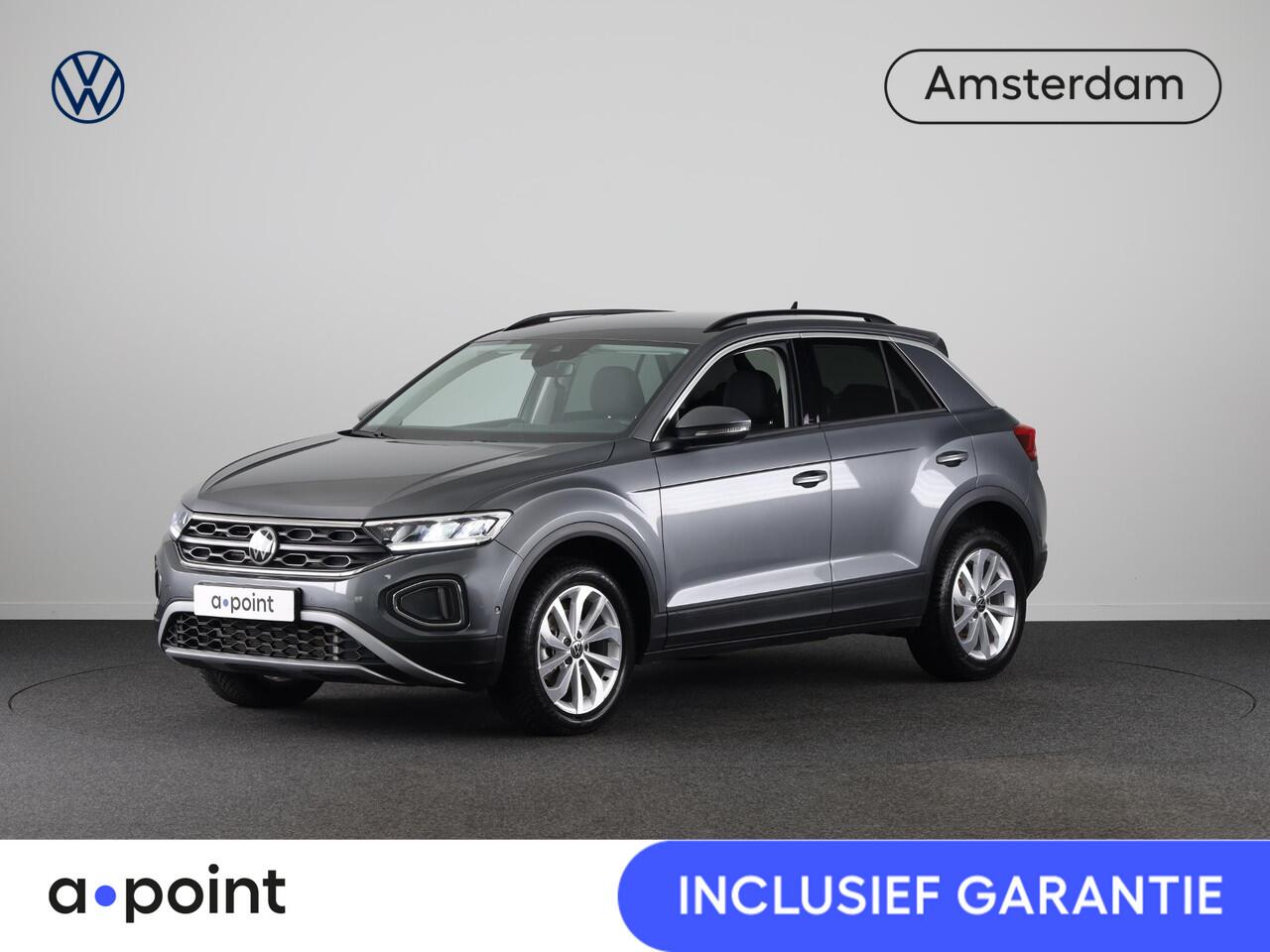 Volkswagen T-Roc 1.5 TSI Life Edition 150 PK DSG | Navigatie | Parkeercamera | Keyless entry |